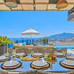 Vila Luxury 5 Bedroom Seaview With Private Heated Pool Kalkan