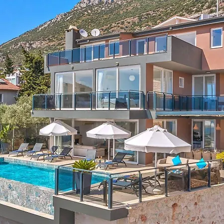 Luxury 5 Bedroom Seaview With Private Heated Pool 빌라