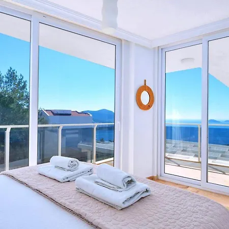 Willa Luxury 5 Bedroom Seaview With Private Heated Pool