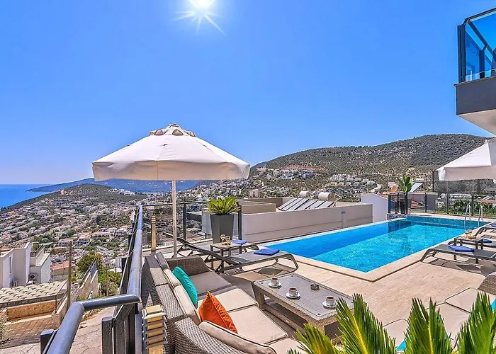 Luxury 5 Bedroom Seaview With Private Heated Pool * Καλκάν
