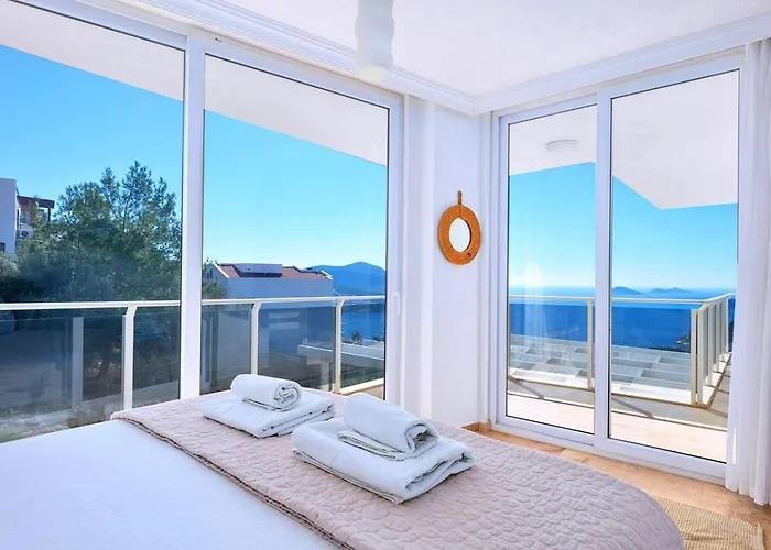 Willa Luxury 5 Bedroom Seaview With Private Heated Pool