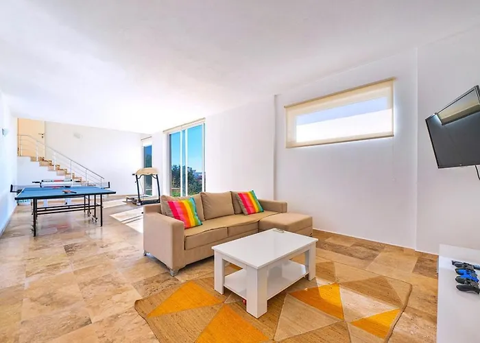 Willa Luxury 5 Bedroom Seaview With Private Heated Pool