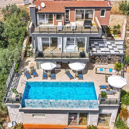 Luxury 5 Bedroom Seaview With Private Heated Pool