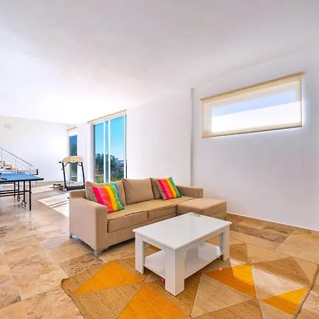 Villa Luxury 5 Bedroom Seaview With Private Heated Pool